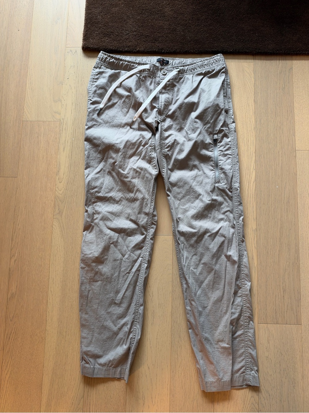 Quince Light Gray Men's Drawstring Joggers